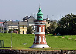 Bremerhaven (Kaiserschleuse Ost)