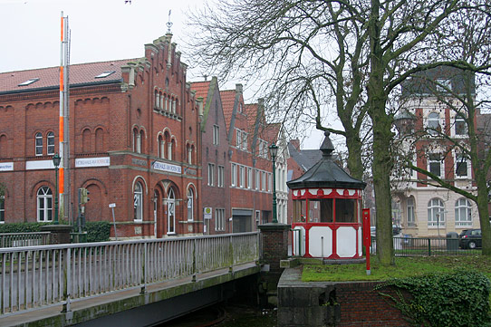D | Emden (Alte Westmolen-Laterne)