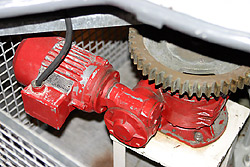 Elektromotor für die Drehung der Optik. Rechte: M. Werning / leuchttuerme.net