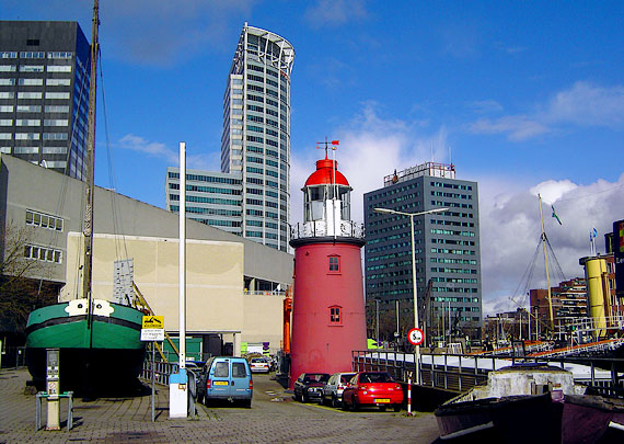 NL | Rotterdam (Oude Hoek van Holland Laage Licht)
