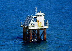 Wellington Harbour (Main Entrance Front light)