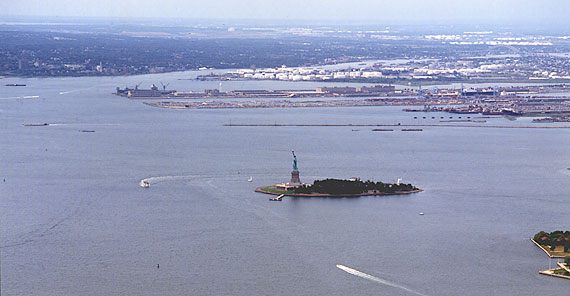 Liberty Island mit der Statue of Liberty. Rechte: M. Werning / leuchttuerme.net